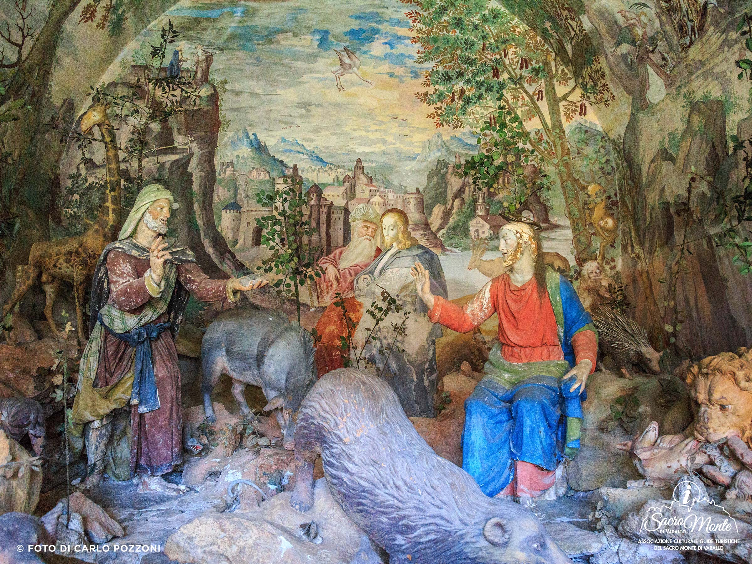 Tentazioni di Gesù nel deserto, cappella XIII, Sacro Monte di Varallo, in una foto di Carlo Pozzoni